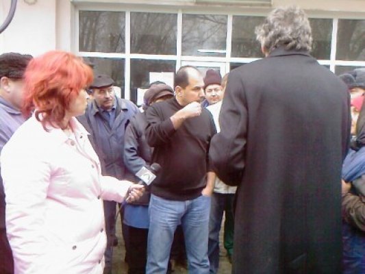 Angajaţii Întreprinderii Metalurgicede Utilaje din Medgidia se pregătesc de proteste